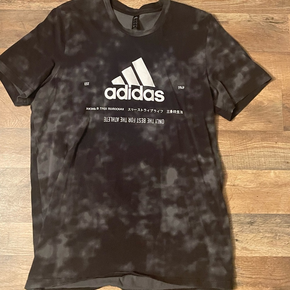 Adidas camo tshirt